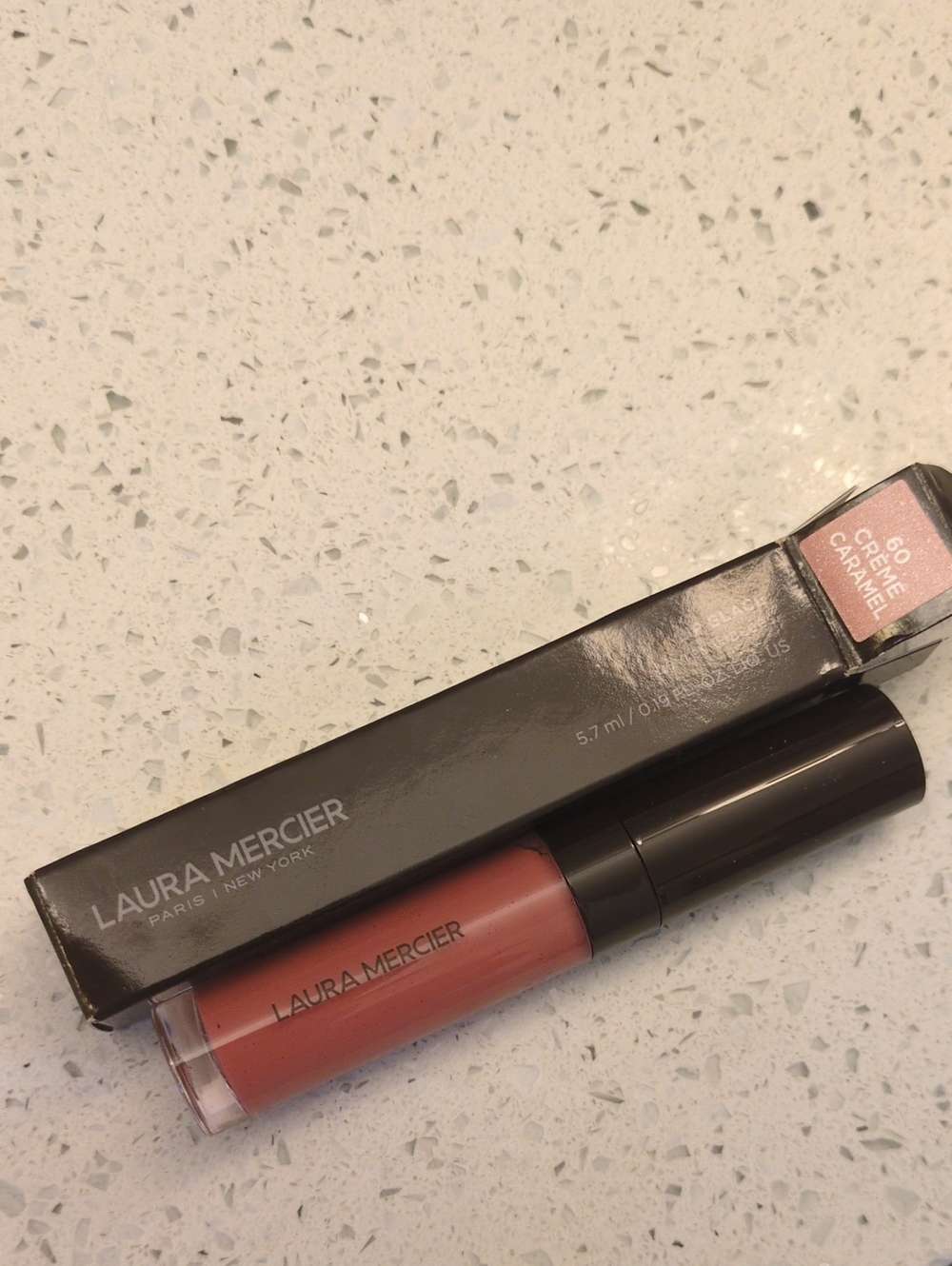 laura mercier Creme Lip Glace — Creme Caramel (Peachy Nude) Gloss